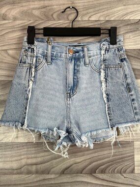 Flying Monkey Cut-Off Shorts Women's 23 Blue Denim‎ Cotton High Rise Light Wash